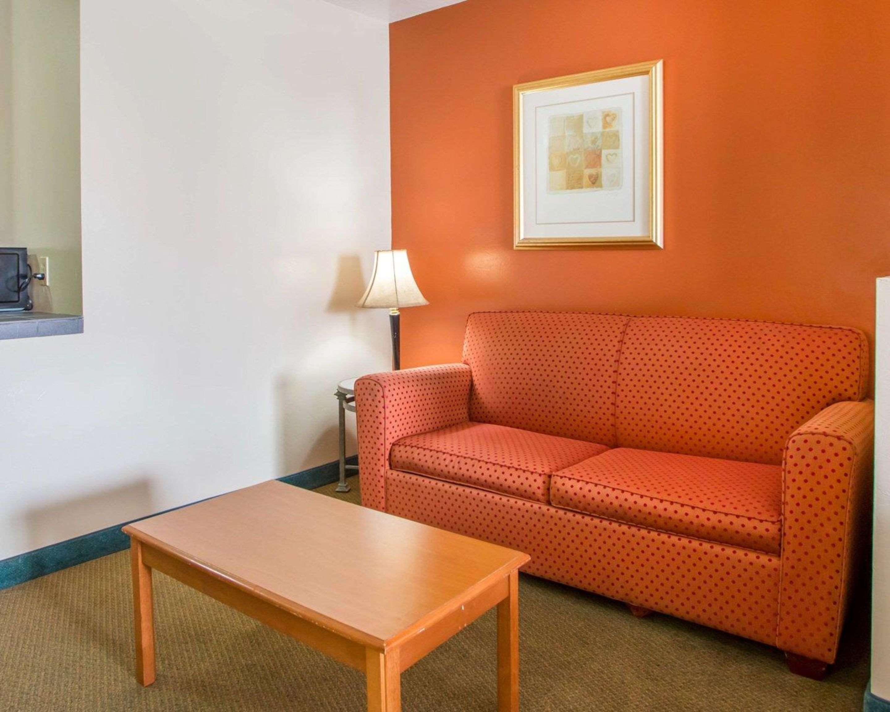 Motel Clarion Pointe Bay Near Stadium Green Bay