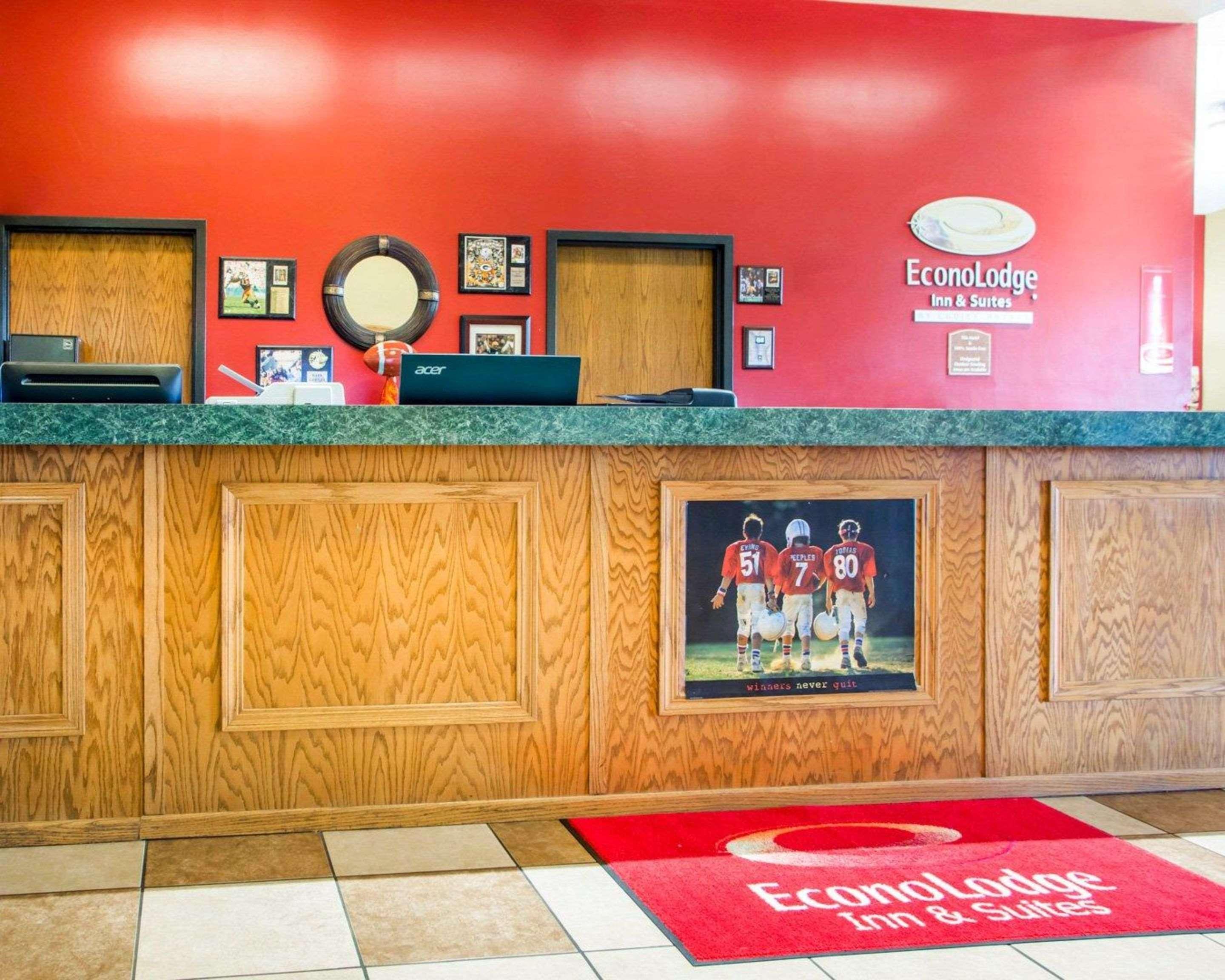 Motel Clarion Pointe Bay Near Stadium Green Bay